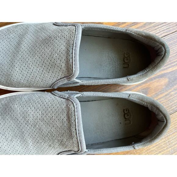 UGG Abies Perforated Slip-On Platform Sneaker, 7.5 - Picture 6 of 8